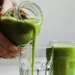 Smoothie recipes for a bloated stomach