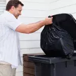 Trying to keep fruit flies and maggots away from your bin? Use these easy household tricks