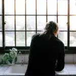 Kitchen Sink under zwindow reason