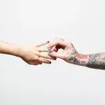A Woman Becomes A Laughingstock On Facebook Because Of Her Engagement Ring