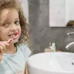  brushing teeth dentist tongue cheeks