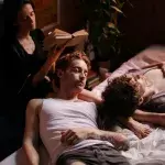 3 signs that you're ready for a threesome