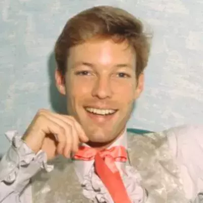 Celebrity deaths  2025 Michelle Trachtenberg, David Lynch, Gene Hackman