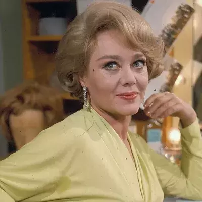 Glynis Johns death