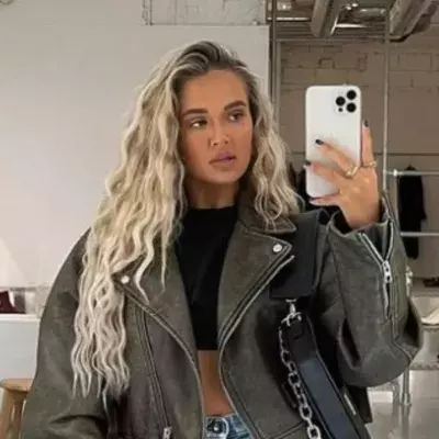 ‘I hate to burden people around me with my problems’: Molly-Mae seeks therapy