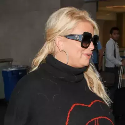 Jessica Simpson Has Dropped 100 Pounds