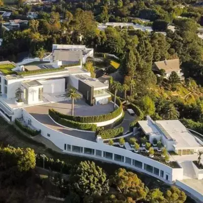 The One is the world's biggest mansion