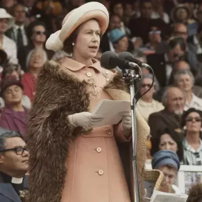 The Queen: Does Her Majesty have a speech prepared in the case of WW3? 
