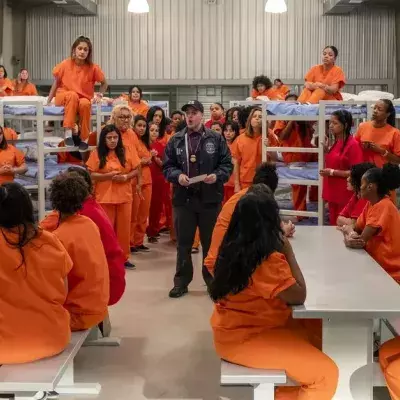 Alysia Reiner Reveals The Orange Is The New Black 