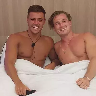 Love Island Contestants