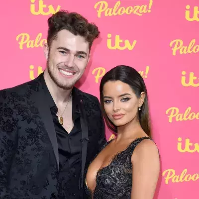 Maura and Curtis have split