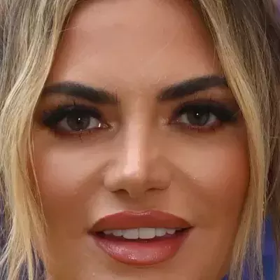Megan Barton-Hanson set to join TOWIE in awkward love square