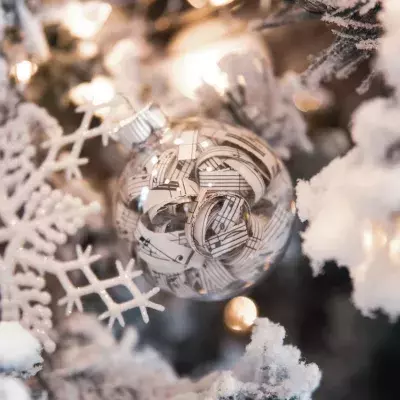 Aries, Taurus, Gemini, Cancer: These are the perfect Christmas songs according to your zodiac sign 