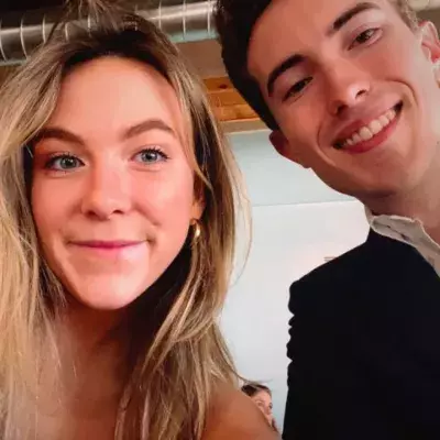 Girlfriend drafts 17-page contract for new Tinder beau two weeks after first date.