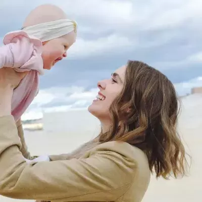 She sang ‘I love you’ to her baby but she never expected this reaction