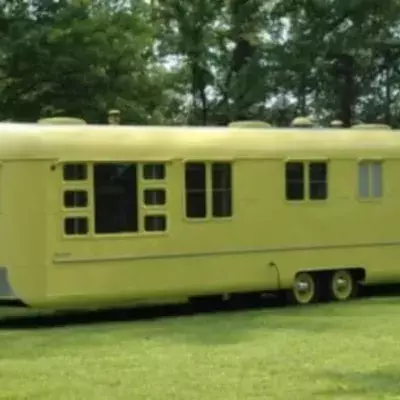 Trailer