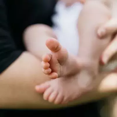 Woman Wakes Up From 10-Month Coma To Find Out She Is a Mother