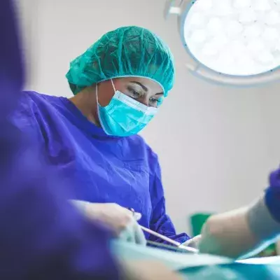 This woman woke up paralyzed during her surgery