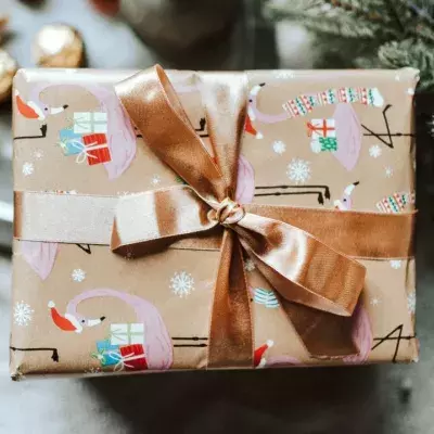 5 unique and thoughtful gifts for people who have everything
