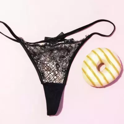 Gynaecologists warn people who wear thongs