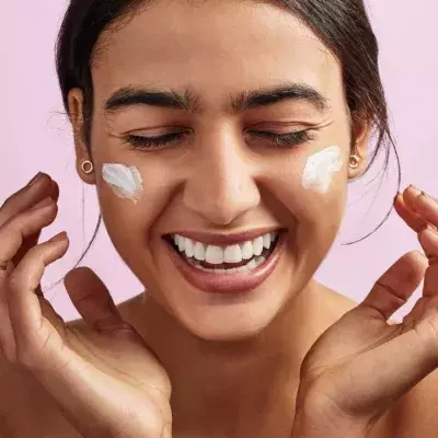 How To Reduce Acne Redness