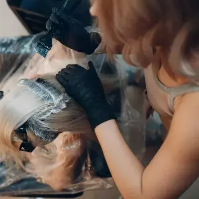 Woman’s head swollen after severe allergic reaction to hair dye