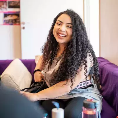 Zara’s £11 Dress Pants Are Perfect For Short And Curvy Girls