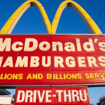 McDonald’s customer left disgusted after he catches staff doing this in the restaurant 