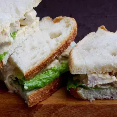 Queen Elizabeth's coronation chicken recipe: Here's how to make it at home