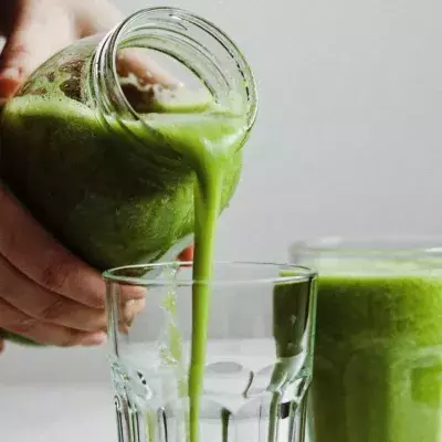 Smoothie recipes for a bloated stomach