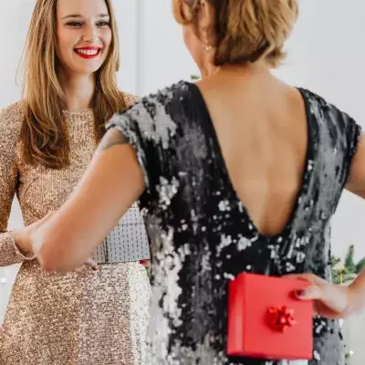Here's how to react to receiving a Christmas present you don't like