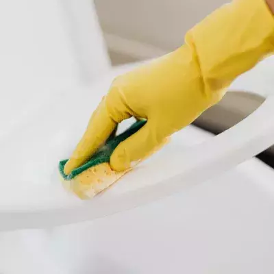 This is how often you should be cleaning your toilet