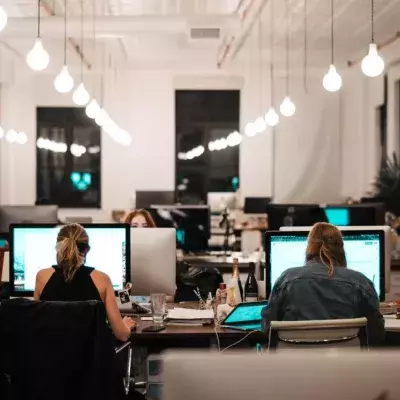 COVID-19: Mass return to office could spike dangerous new wave, Sage says