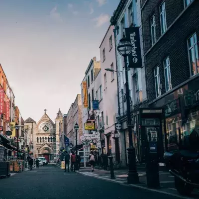 Ireland contemplates winter lockdown as it introduces new COVID-19 restrictions