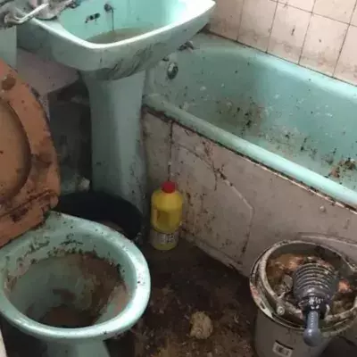 This man went 12 years without cleaning his house
