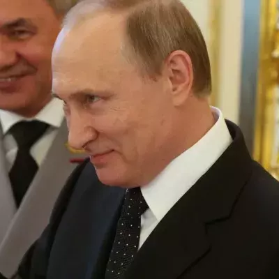Silvio Berlusconi: Vladimir Putin sent me Vodka and a sweet letter for my birthday 