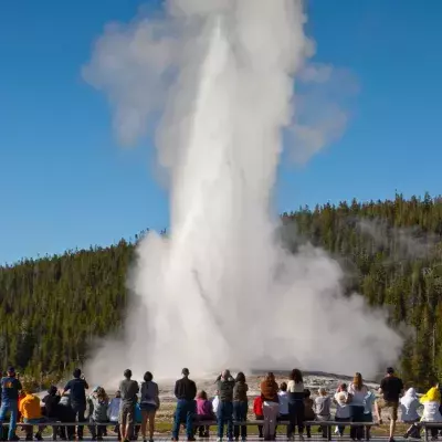 Super-volcano in the US could cause deadly steam explosions and landslide-triggering earthquakes