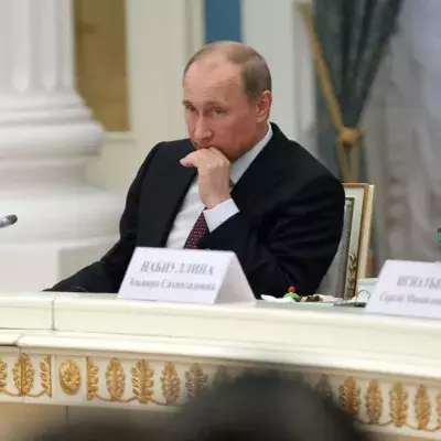Vladimir Putin and his obsession with big tables: here is what we know