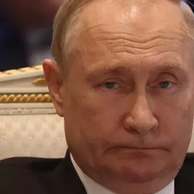 Vladimir Putin cronies issue ‘Godfather’ style gesture with the EU Parliament