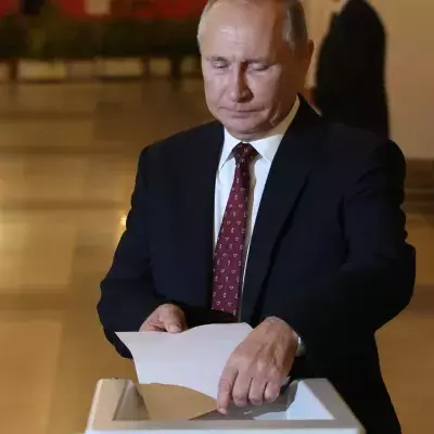 Vladimir Putin's former ally believes he will avoid being overthrown by using this tactic