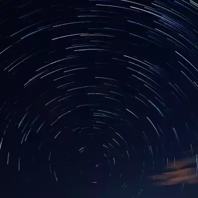 What was the strange light formation seen in the night sky on the weekend?