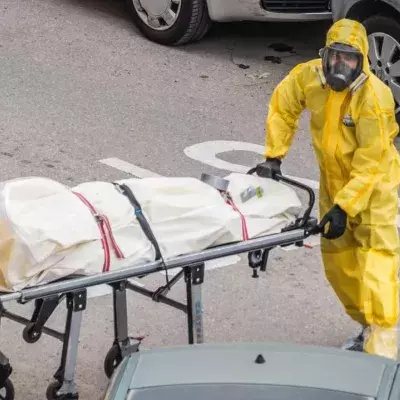 A woman dies after contracting two COVID-19 strains simultaneously