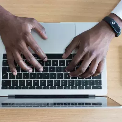Your keyboard is dirtier than a toilet, here's how to clean it properly 