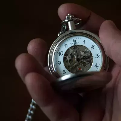 Being late all the time could hide a serious pathology, according to doctors