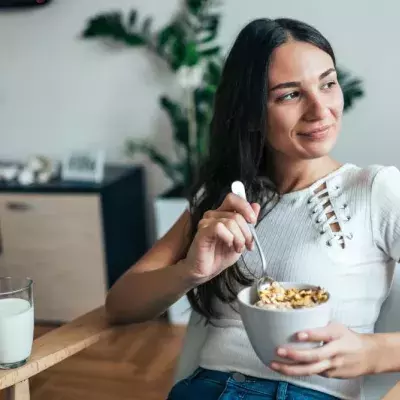 Can eating alone really help you lose weight?
