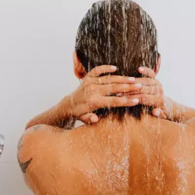 Ending showers with cold water can lead to better health and mood 