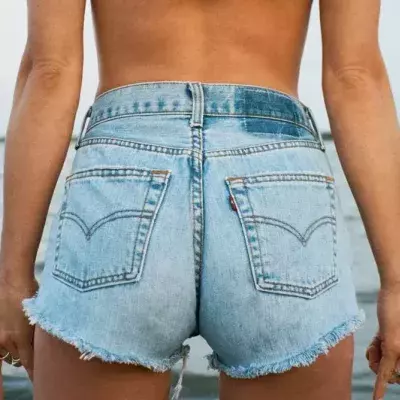 Summer is on the way and many people are looking at easy tricks to achieve a certain 'look'.