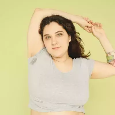 Sweaty armpits
