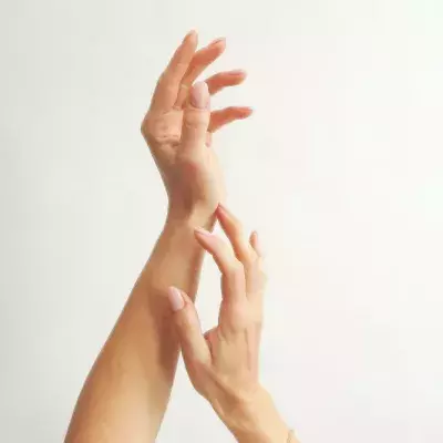 Hands