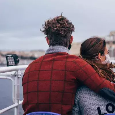 COVID-19 jab makes people more dateable 